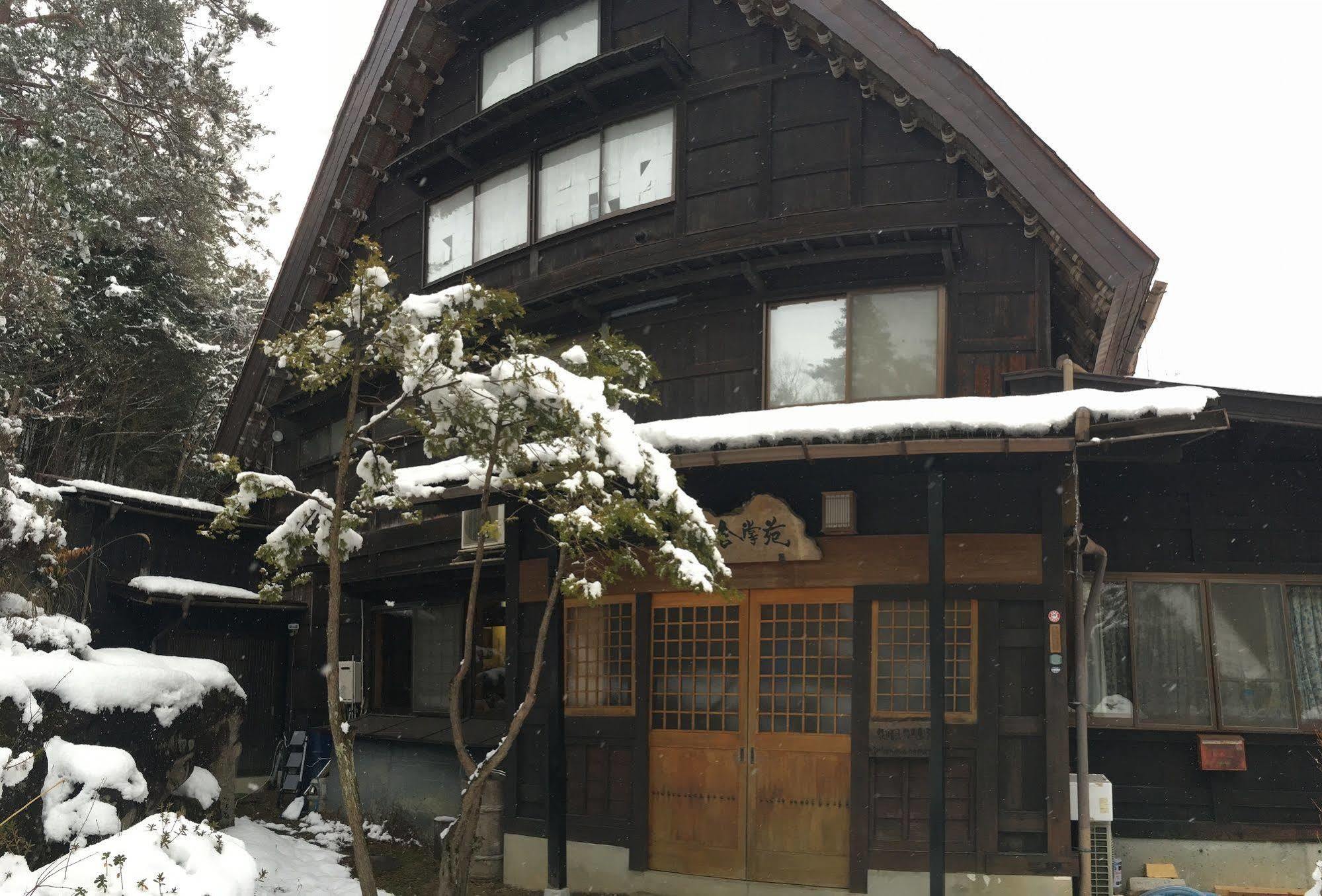 Hida Gasshoen Hotel Takayama  Exterior photo